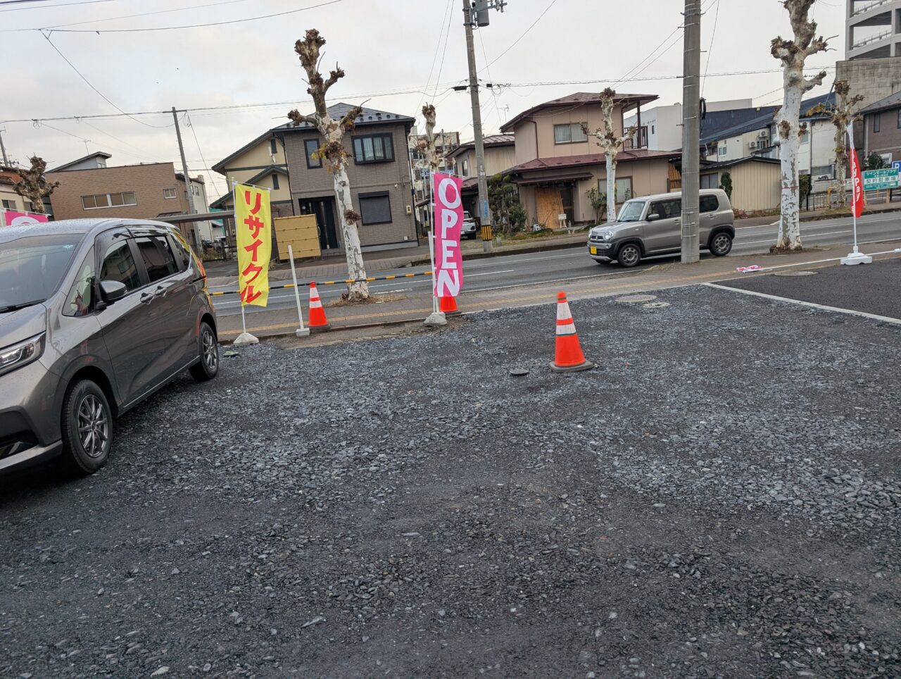 キッズマート駐車場