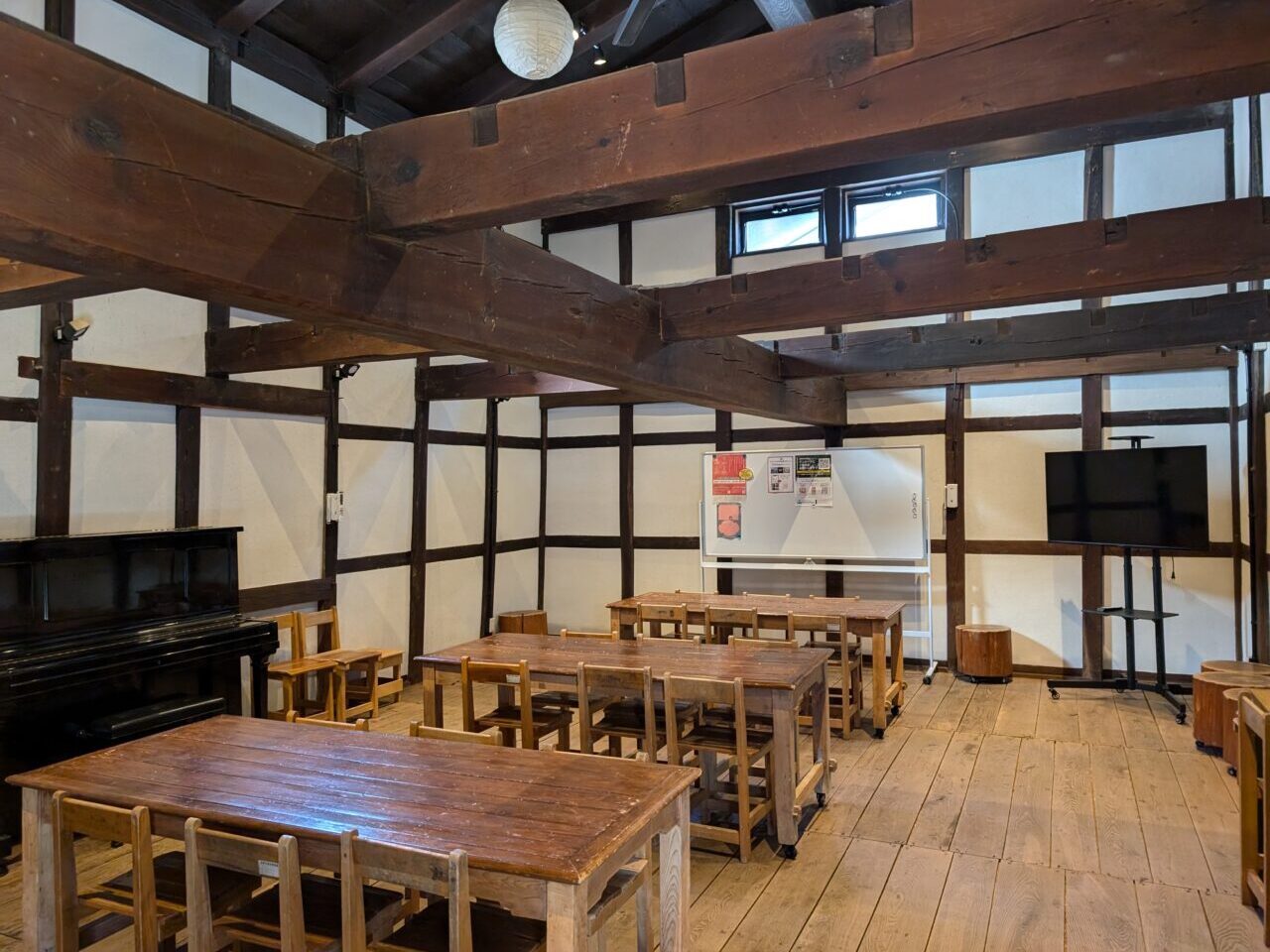 こども本の森遠野いちの蔵